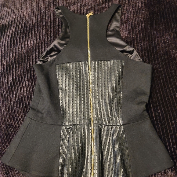 JayGodfrey Dressy top with Sequin front, and full zip in back !!! - Picture 5 of 8